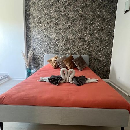 House Of Spa Privatif - Jaccuzi Et Sauna Livry-Gargan Kültér fotó