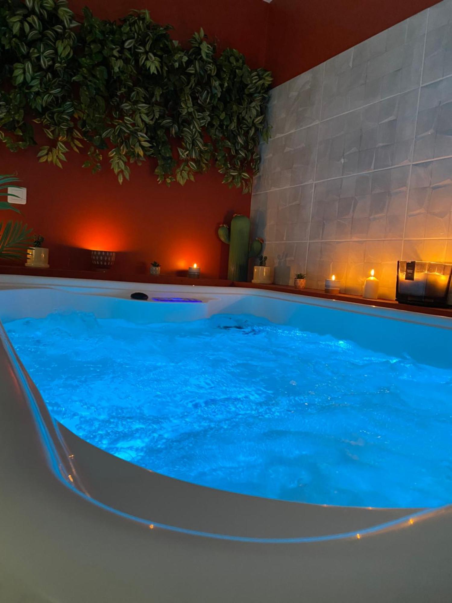 House Of Spa Privatif - Jaccuzi Et Sauna Livry-Gargan Kültér fotó
